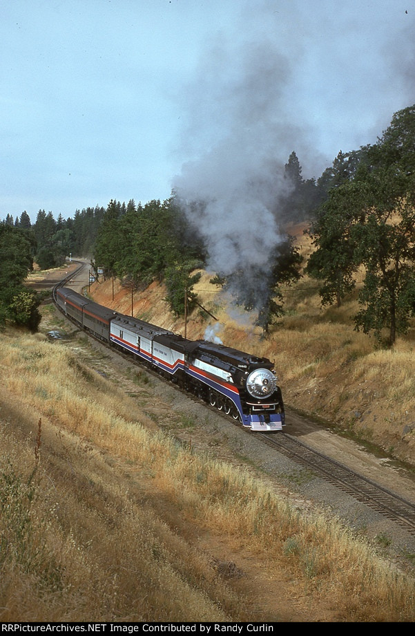 AFT 4449 running east over Donner